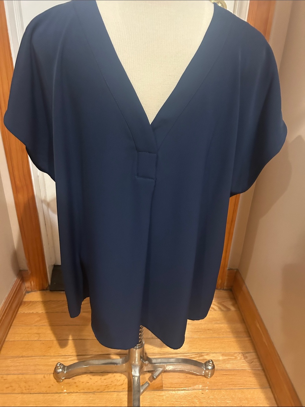 MELLODAY Navy V-Neck Short Sleeve Blouse